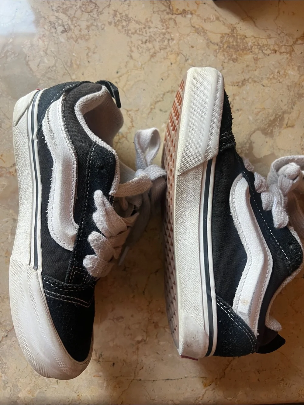 Vans Kids Black & White Low-Top Skate Sneakers